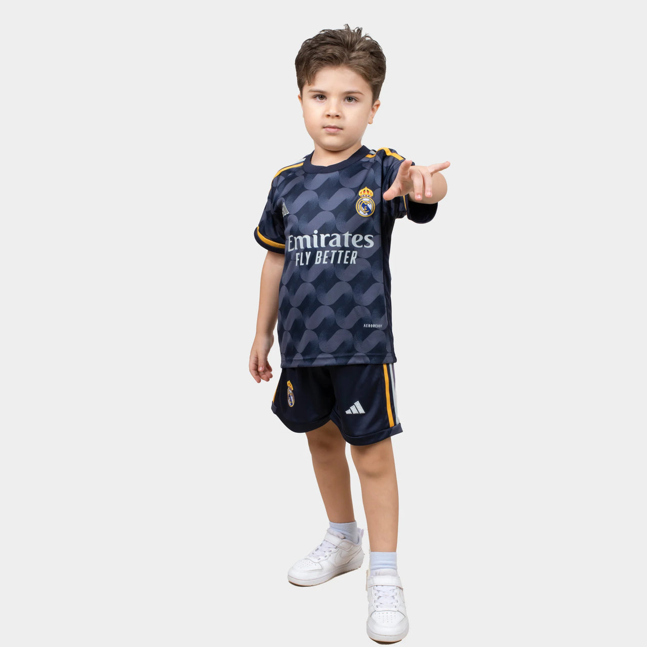 Real madrid childrens 2024 kit